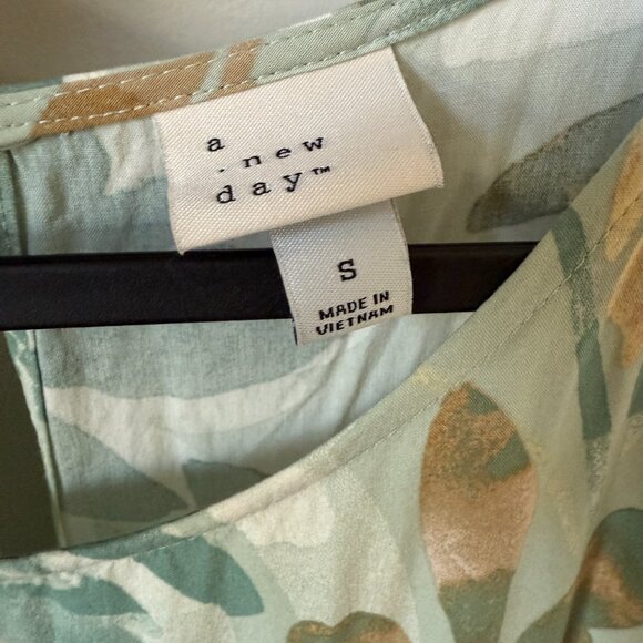 A New Day Floral Maxi dress - Picture 3 of 5